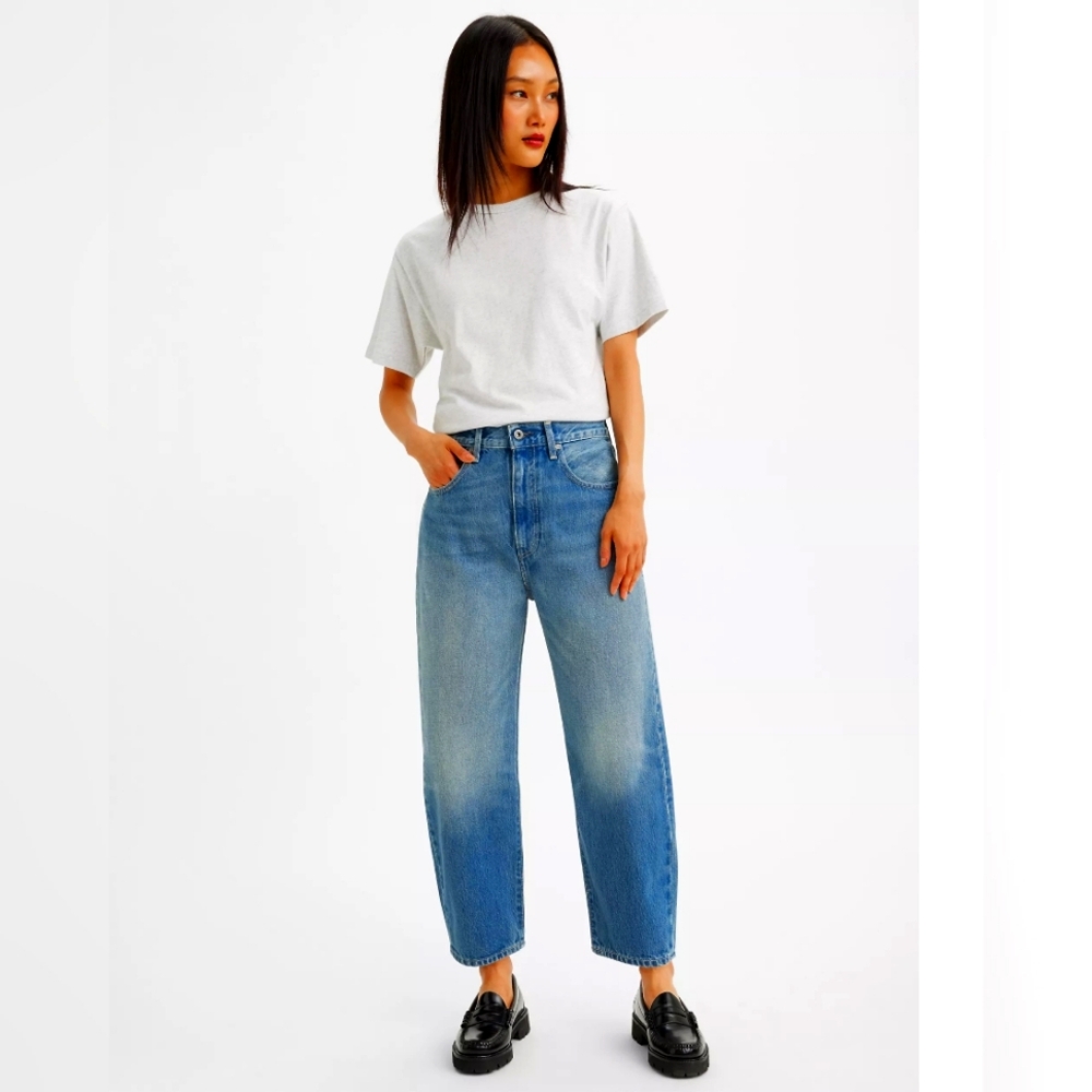 Levi Barrel Women's Jeans